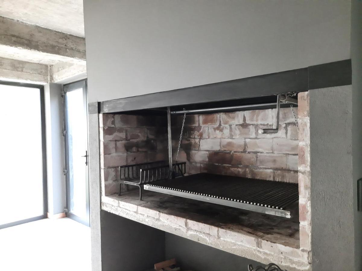 Casa De Invitados Con Parrilla Y Horno A Lena Ushuaia Kültér fotó