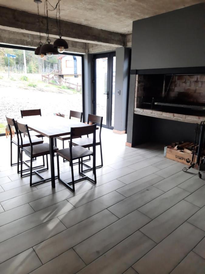 Casa De Invitados Con Parrilla Y Horno A Lena Ushuaia Kültér fotó
