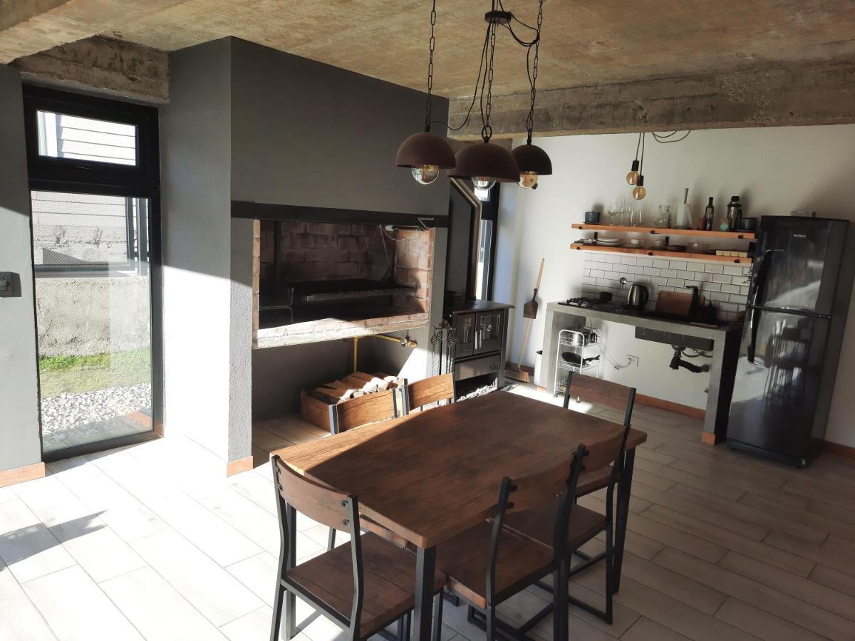 Casa De Invitados Con Parrilla Y Horno A Lena Ushuaia Kültér fotó